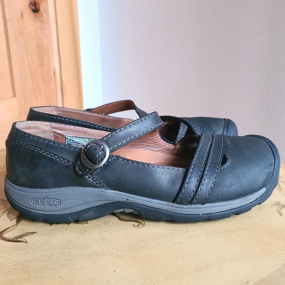 Keen Presidio II  8.5 Black Leather Mary Jane Comfort Shoes Walking‎ Art Teacher